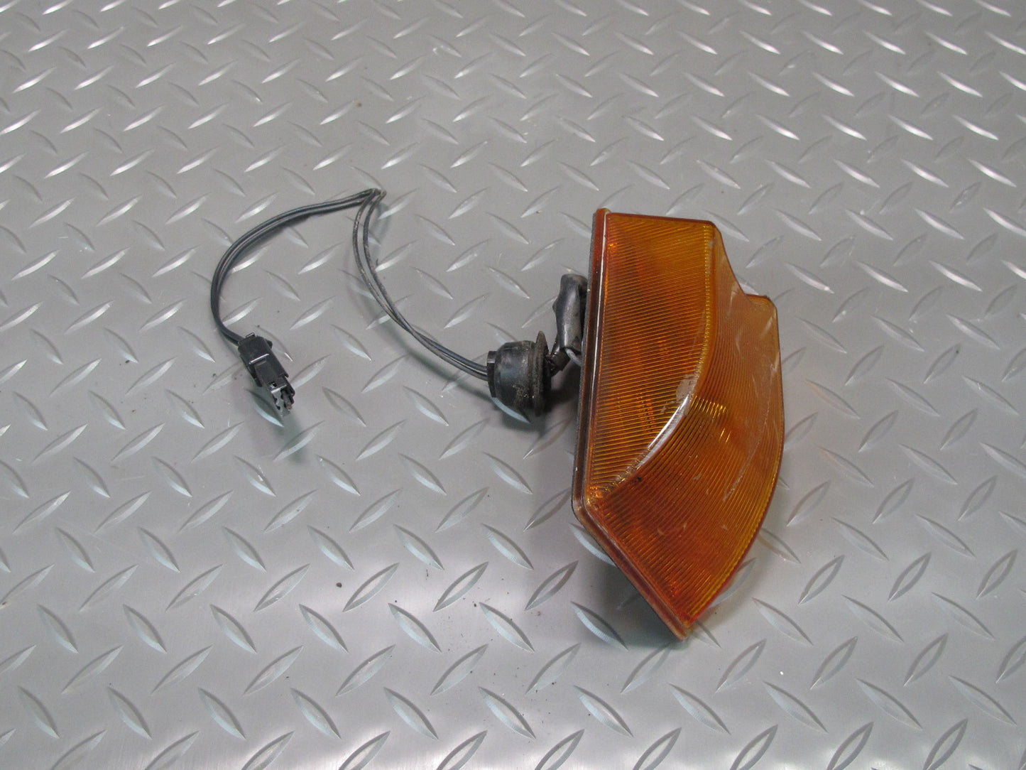 2003-2009 Hummer H2 Front Roof Clearance Marker Light Lamp Set of 2