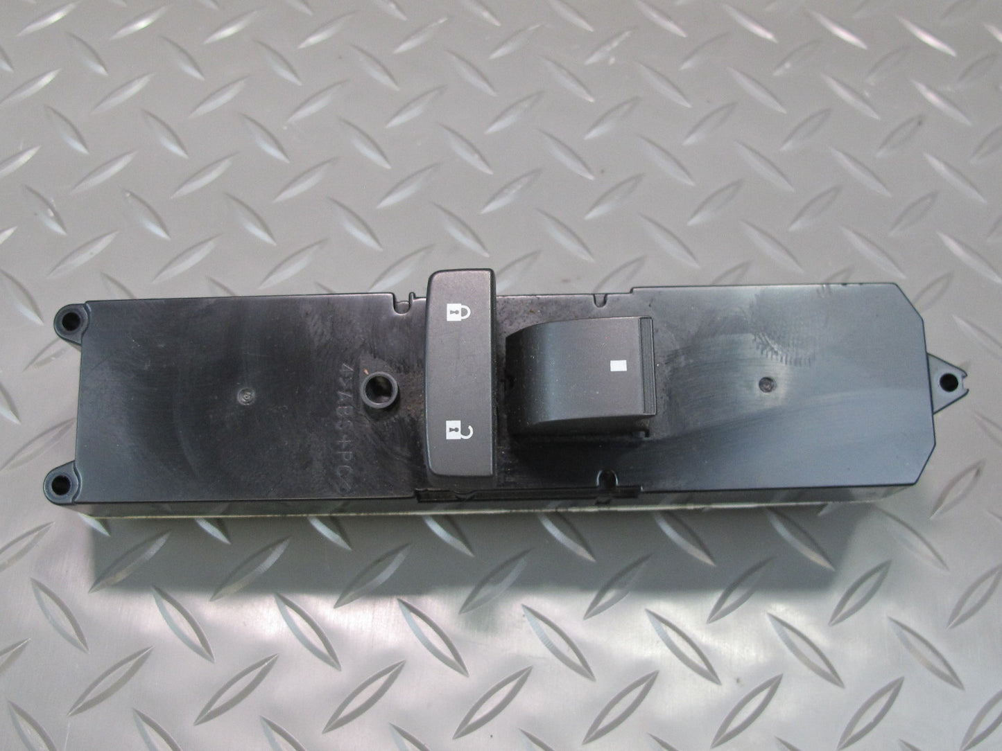 2008-2009 Hummer H2 Front Right Door Window Switch 10377669