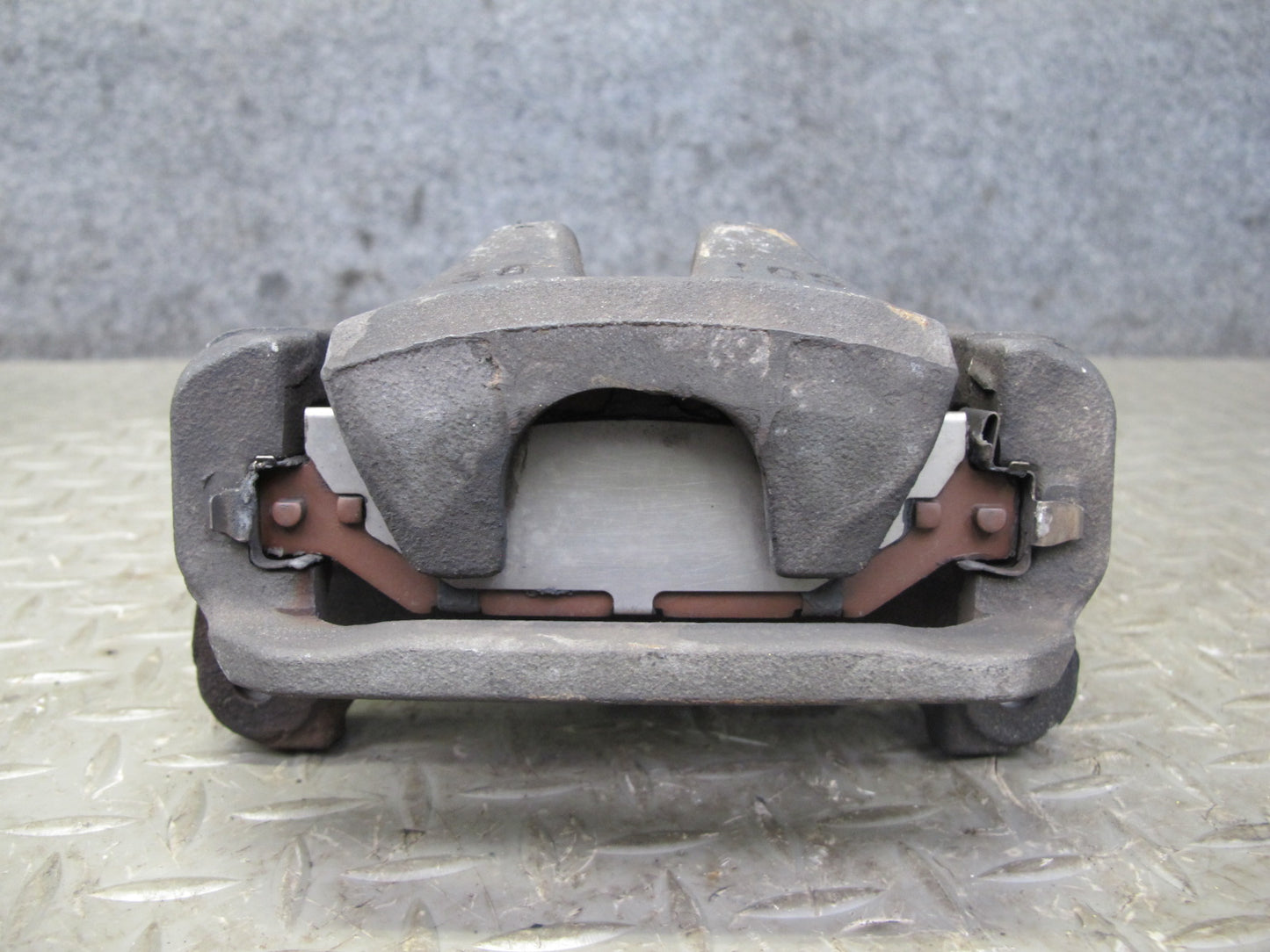 96-00 Toyota MARK2 JZX100 Tourer S Set of 2 Rear Left & Right Brake Caliper OEM