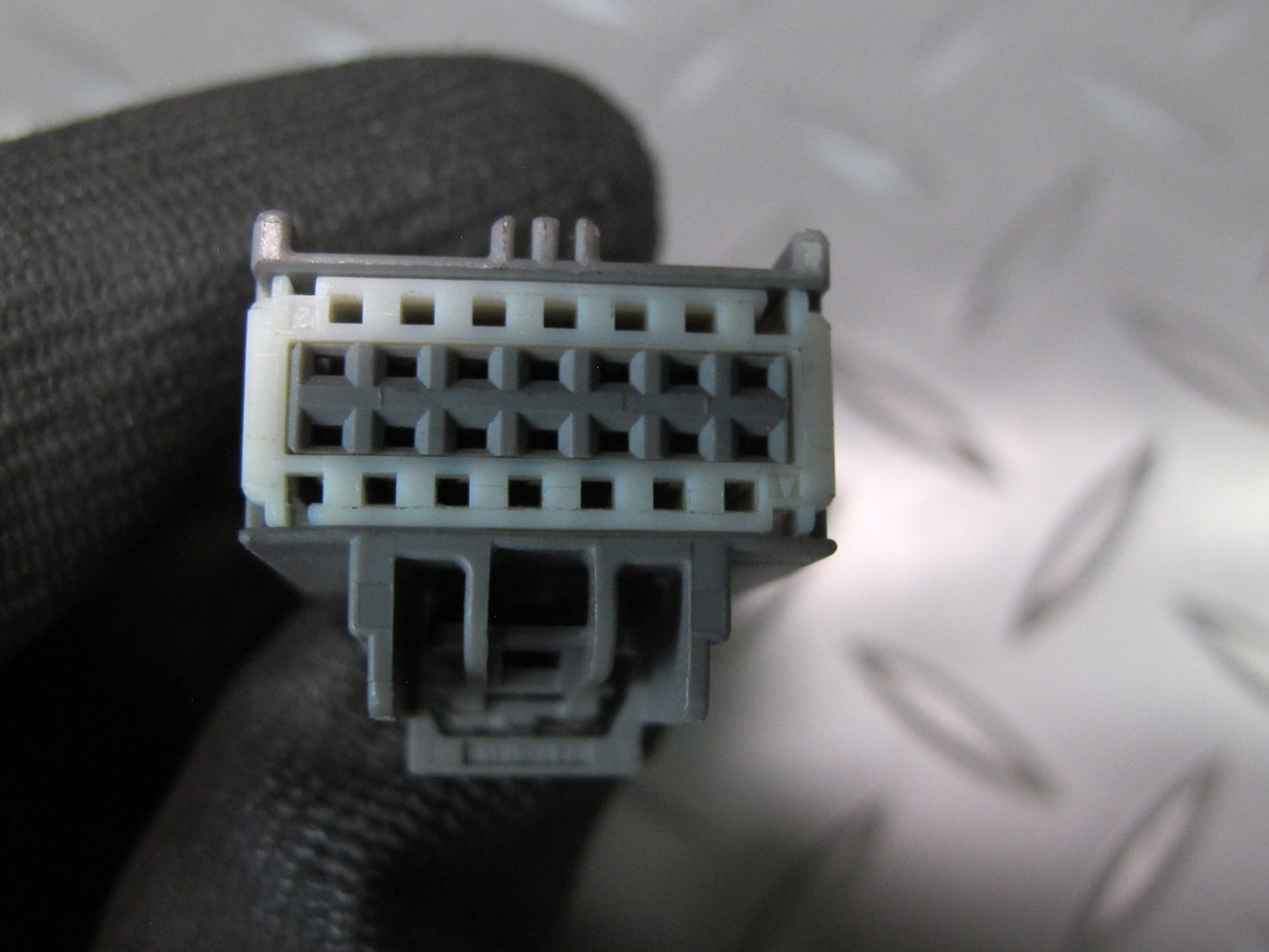 2008-2009 Hummer H2 Front Right Seat Adjustment Memory Control Switch