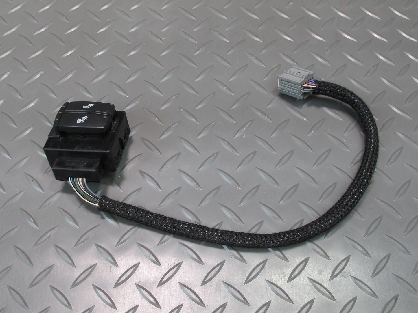 2008-2009 Hummer H2 Front Right Seat Adjustment Memory Control Switch