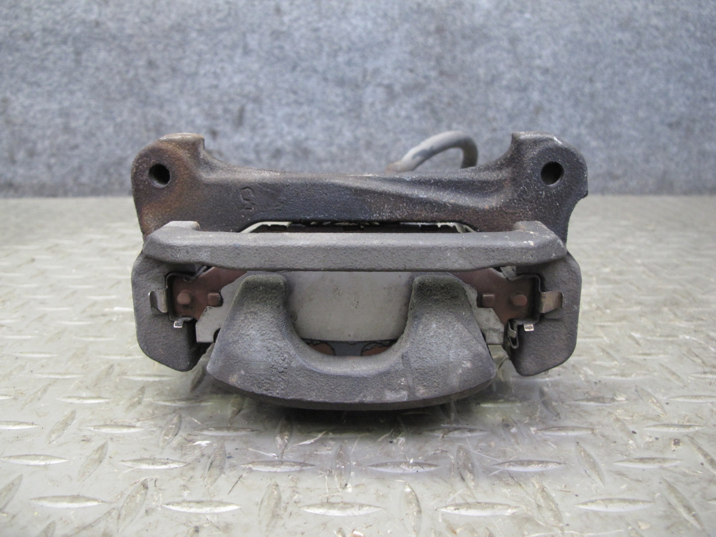 96-00 Toyota MARK2 JZX100 Tourer S Set of 2 Rear Left & Right Brake Caliper OEM