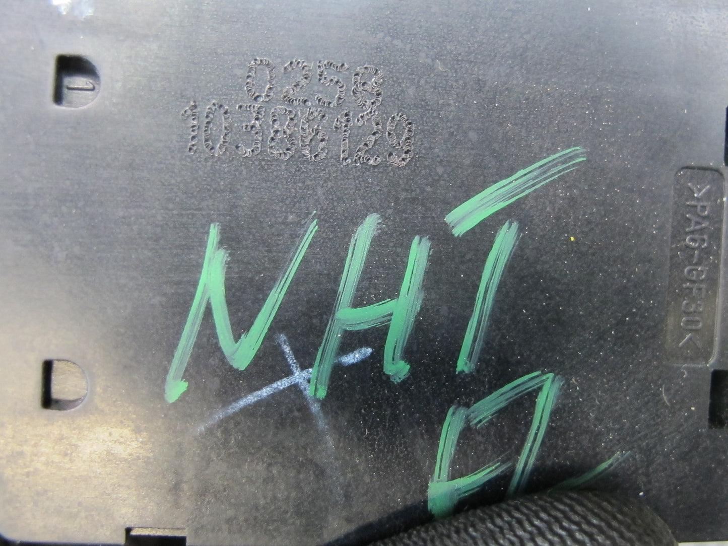 2008-2009 Hummer H2 Front Left Seat Adjustment Memory Control Switch