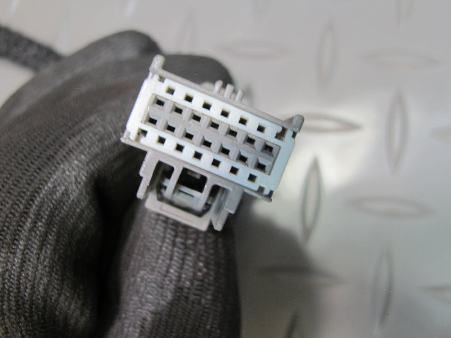 2008-2009 Hummer H2 Front Left Seat Adjustment Memory Control Switch