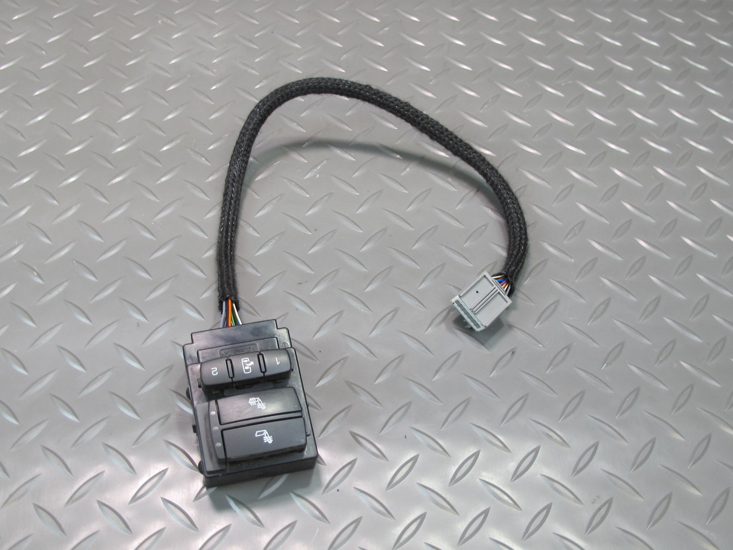 2008-2009 Hummer H2 Front Left Seat Adjustment Memory Control Switch