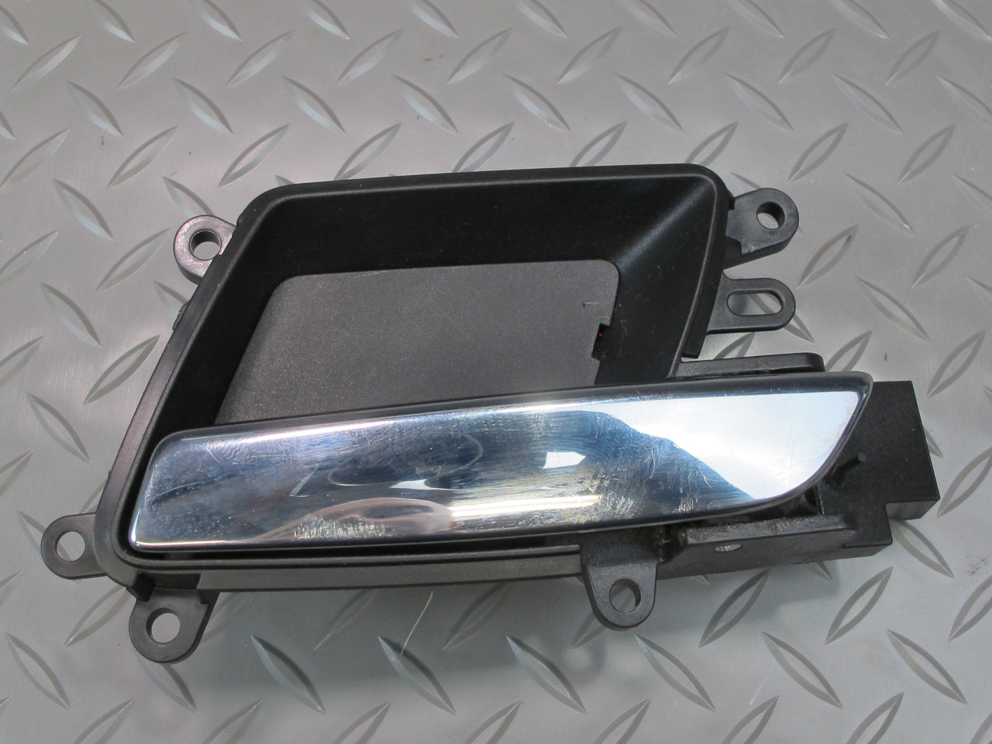 2008-2009 Hummer H2 Front Right Door Interior Handle