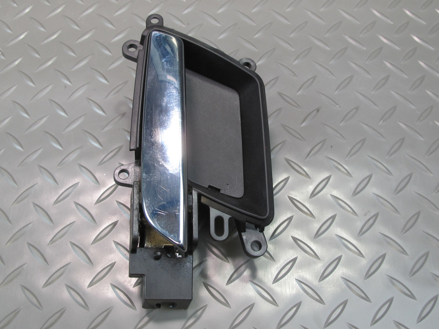 2008-2009 Hummer H2 Front Right Door Interior Handle