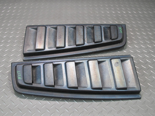 03-09 Hummer H2 Rear Left & Right Tail Light Upper Vent Grille Trim Applique Set