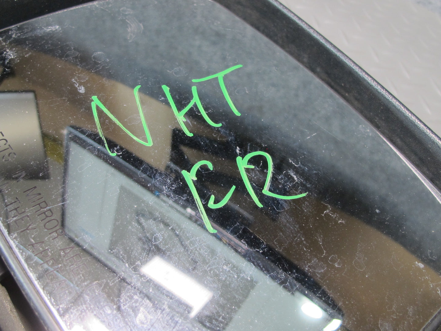 2008-2009 Hummer H2 Right Door Exterior Heated Side View Mirror