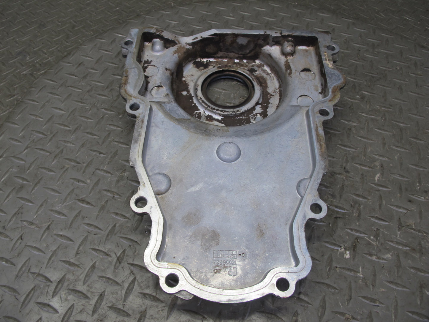 2003-2007 Hummer H2 6.0L Front Engine Motor Timing Plate Cover 12556623