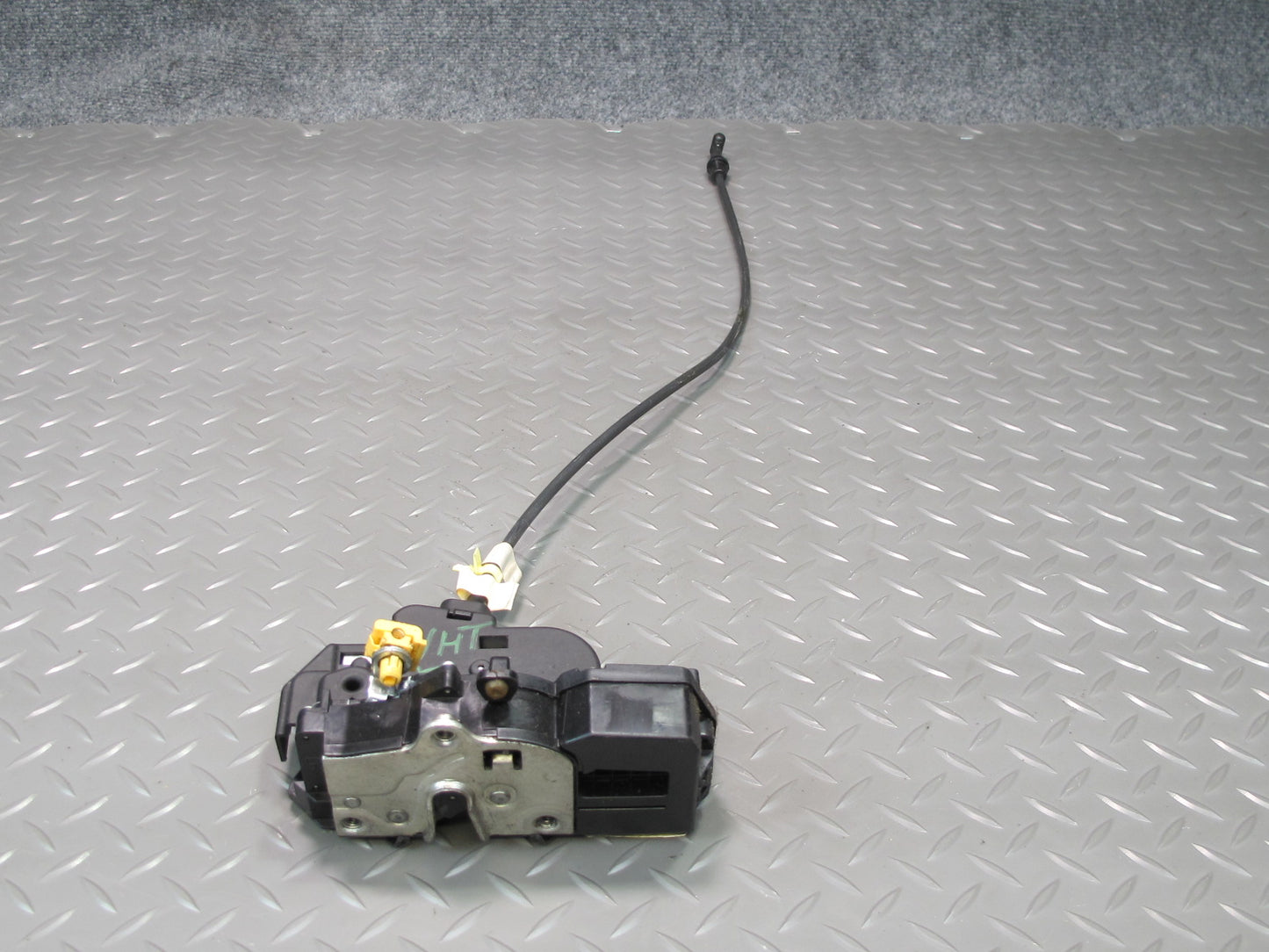 2008-2009 Hummer H2 Front Left Door Lock Latch Actuator