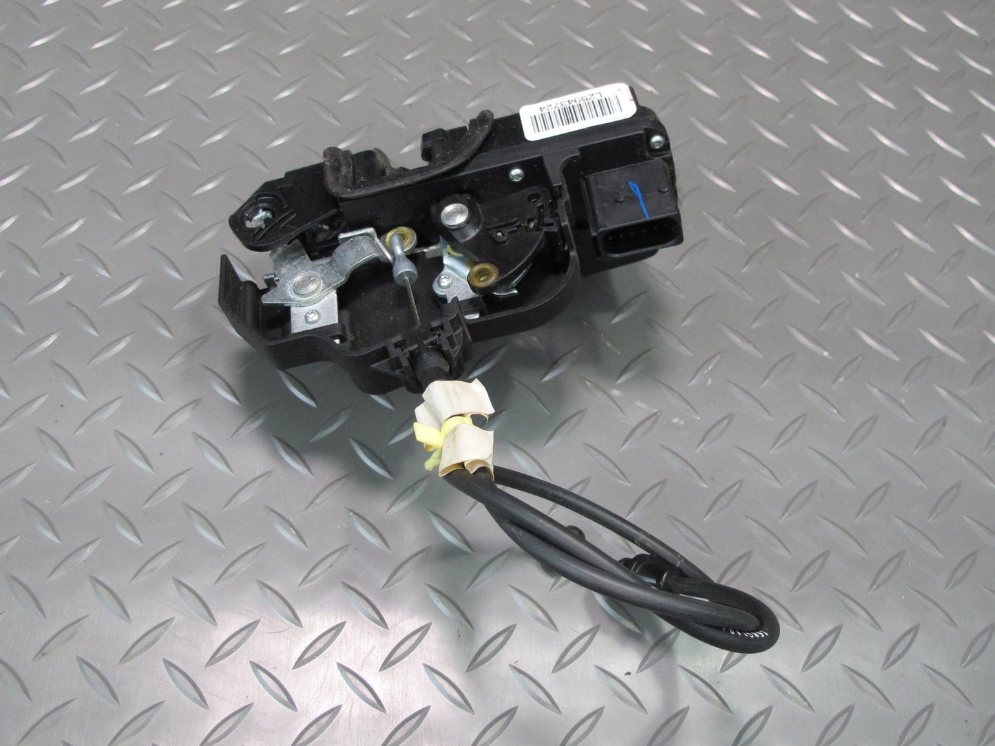 2008-2009 Hummer H2 Front Left Door Lock Latch Actuator