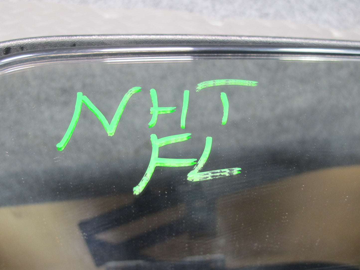 2008-2009 Hummer H2 Left Door Exterior Heated Side View Mirror