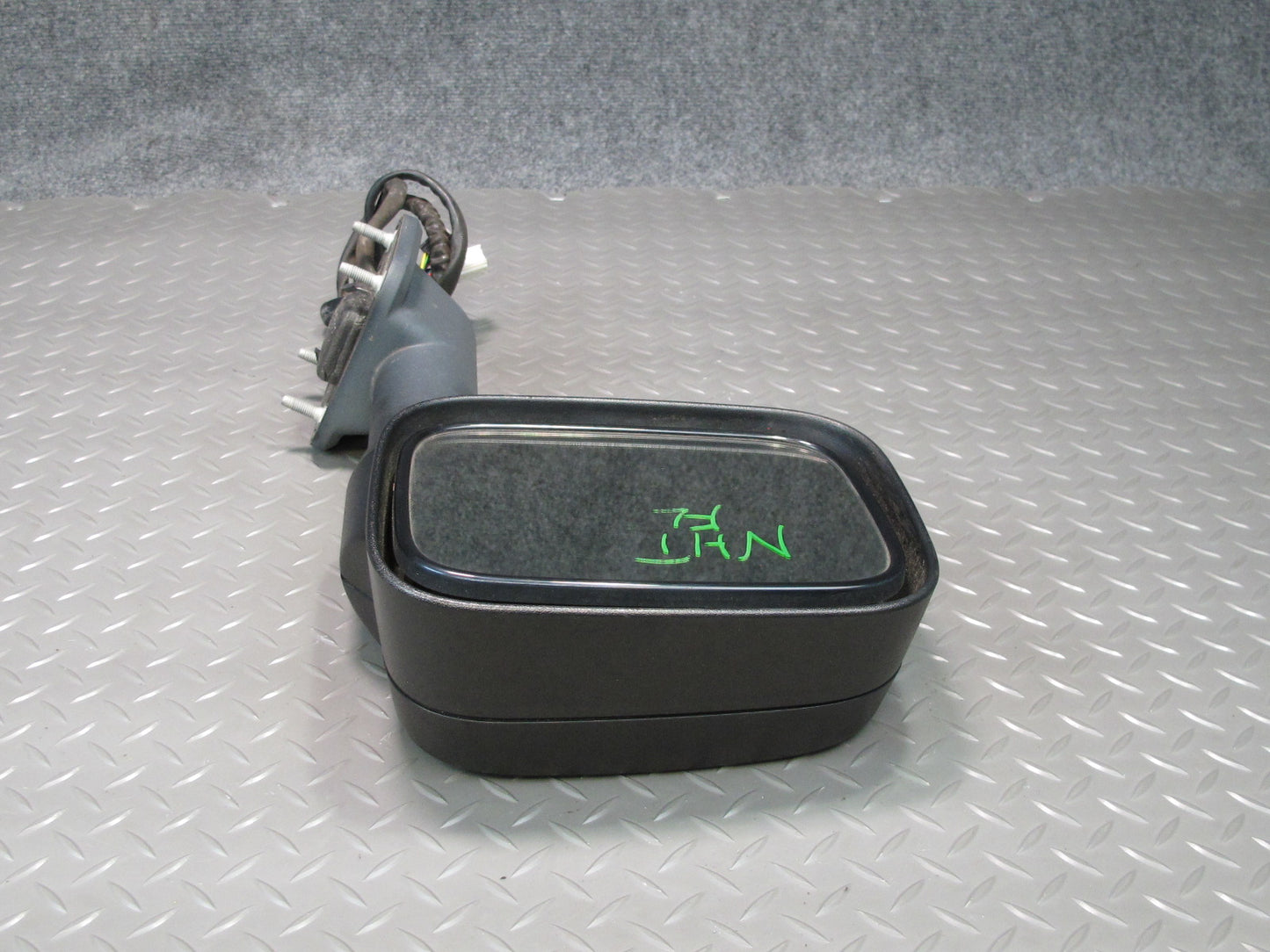 2008-2009 Hummer H2 Left Door Exterior Heated Side View Mirror