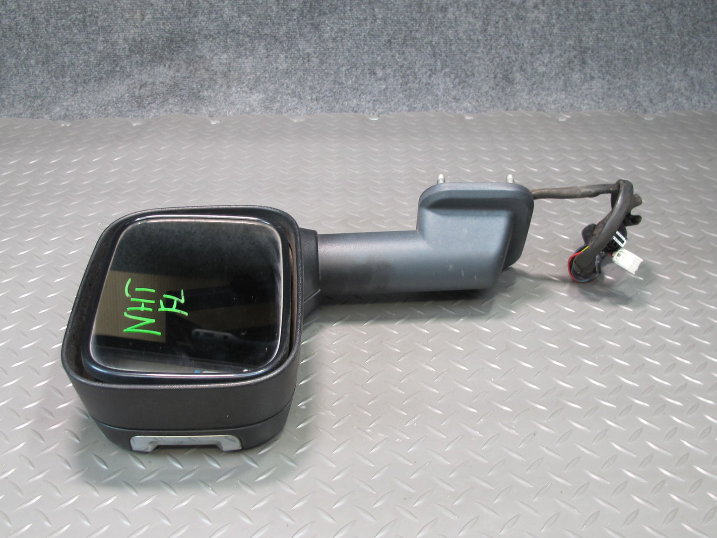 2008-2009 Hummer H2 Left Door Exterior Heated Side View Mirror