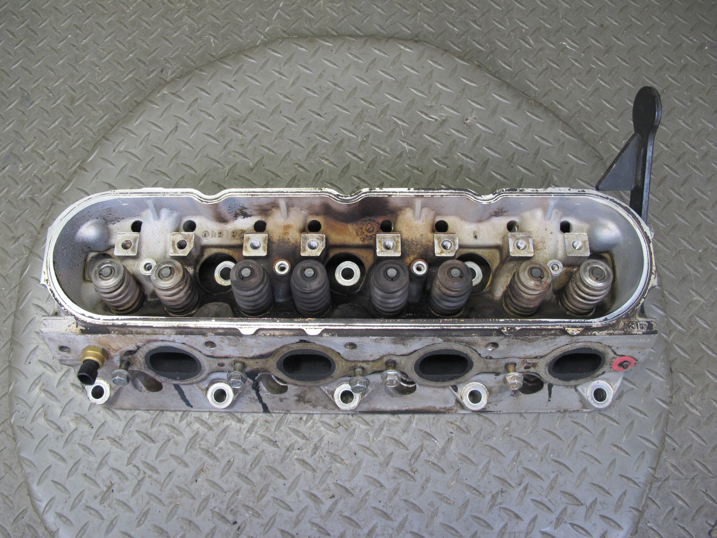 2003-2007 Hummer H2 6.0L LQ4 V8 Engine Motor Left Side Cylinder Head