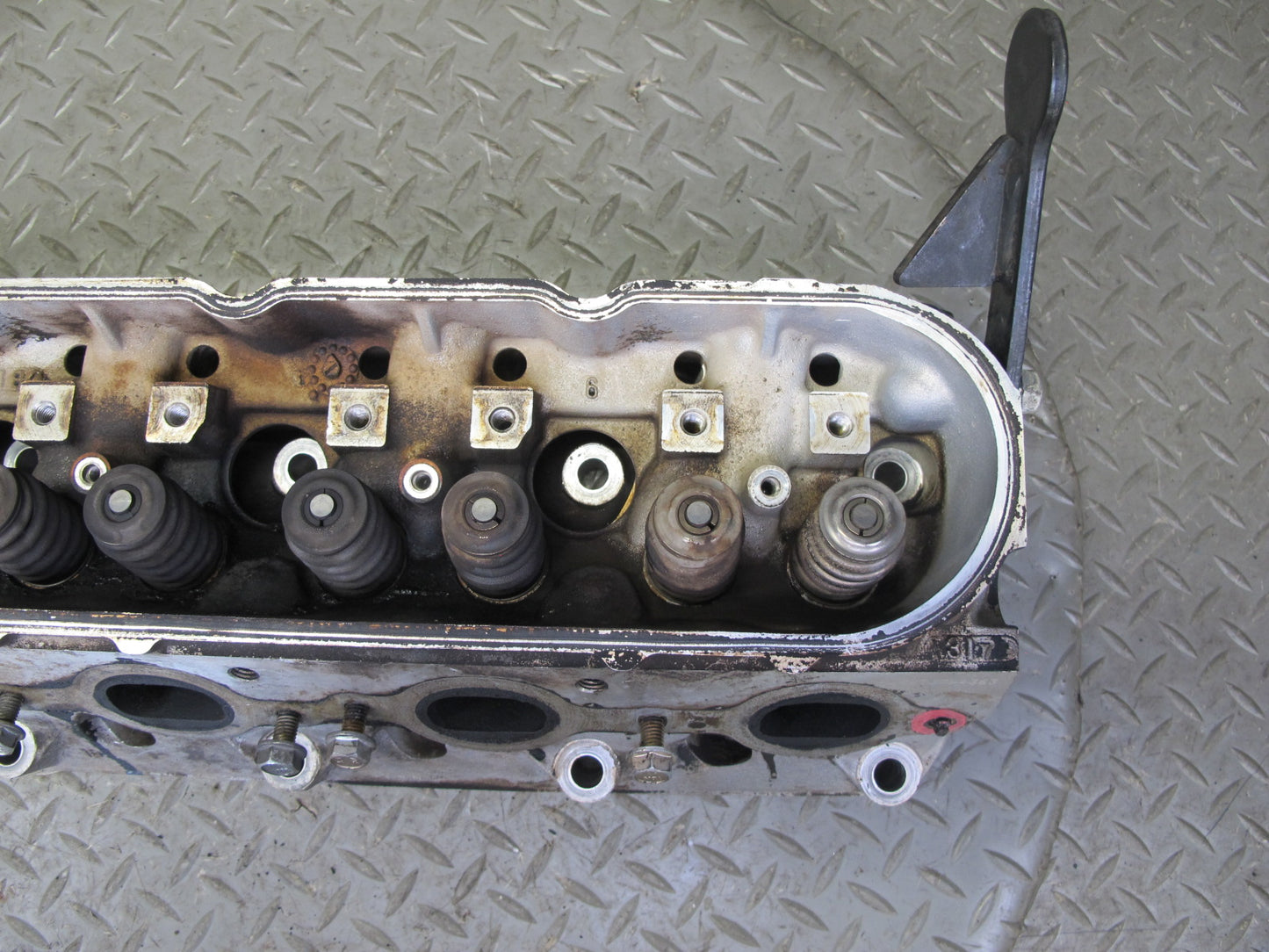 2003-2007 Hummer H2 6.0L LQ4 V8 Engine Motor Left Side Cylinder Head