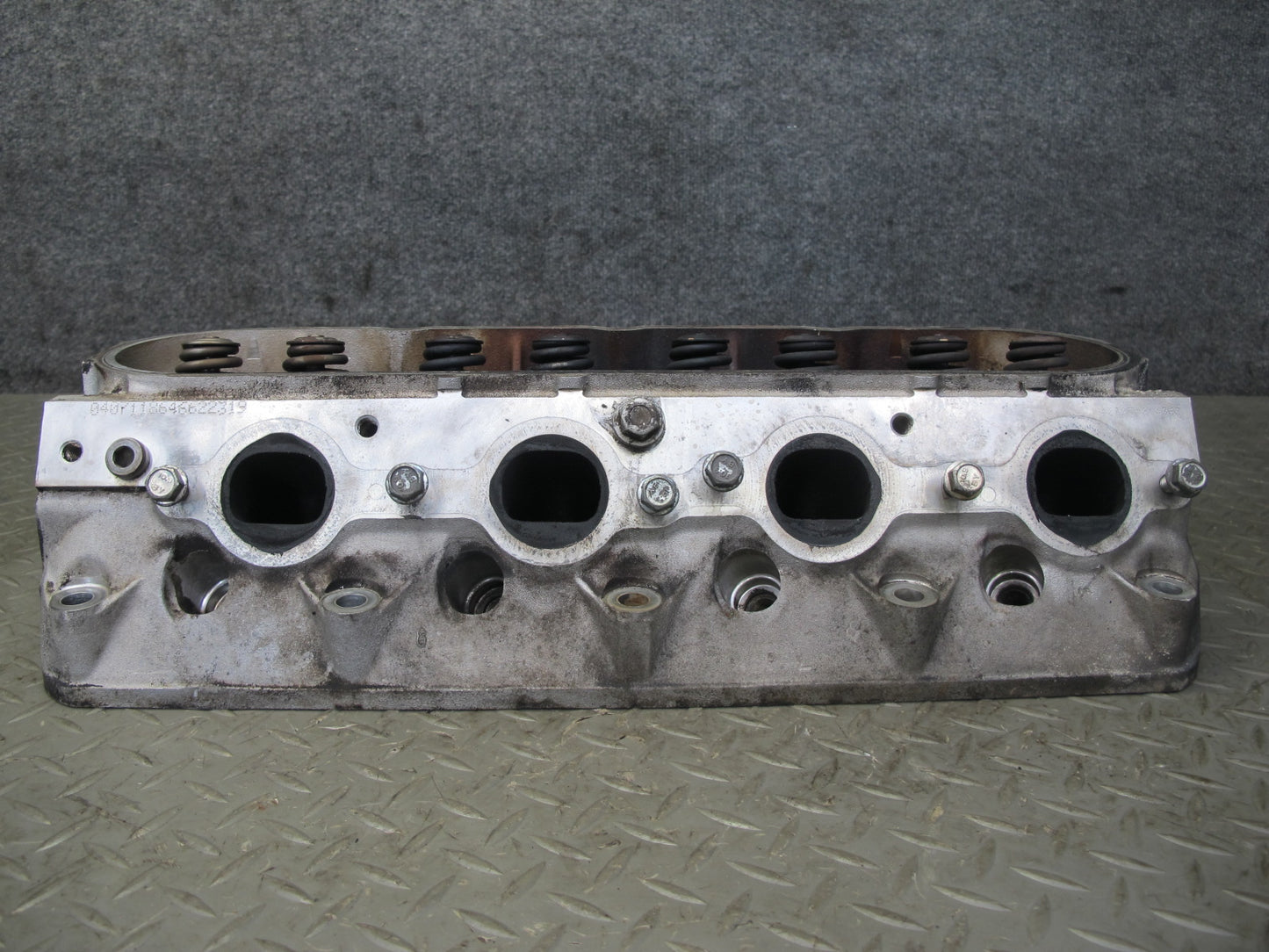 2003-2007 Hummer H2 6.0L LQ4 V8 Engine Motor Right Side Cylinder Head