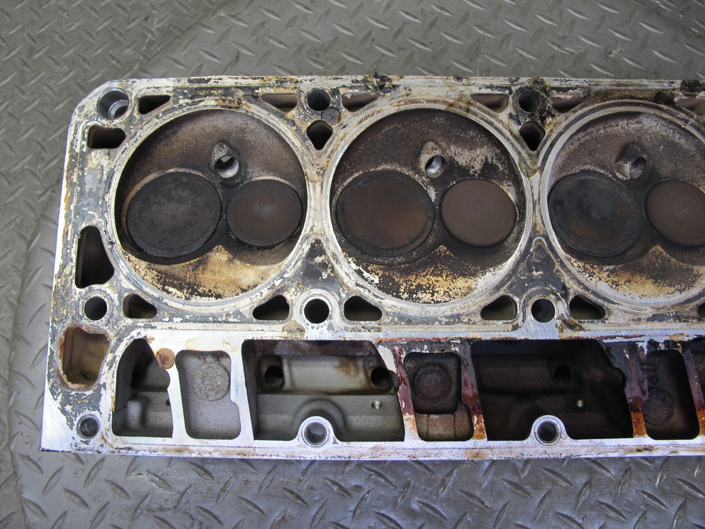 2003-2007 Hummer H2 6.0L LQ4 V8 Engine Motor Right Side Cylinder Head