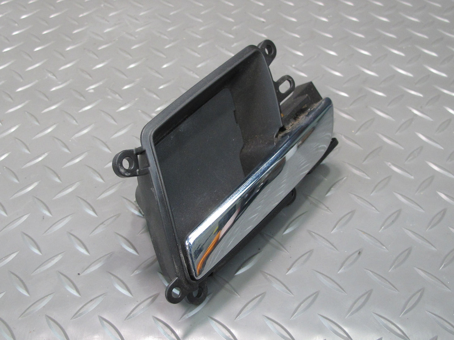 2008-2009 Hummer H2 Rear Right Door Interior Handle