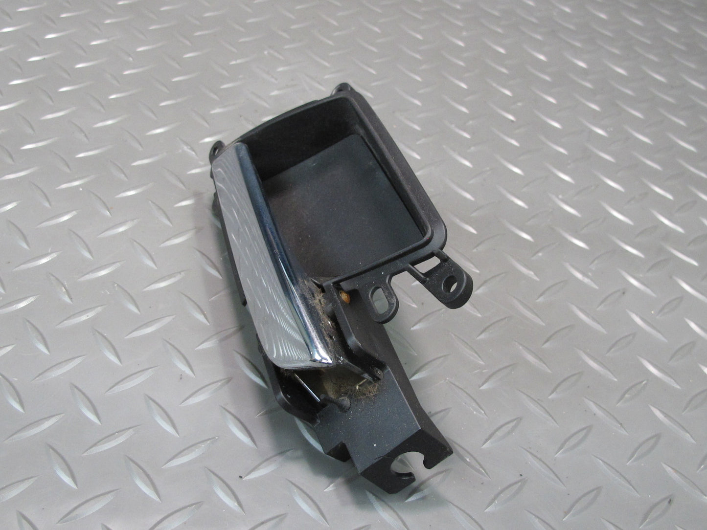 2008-2009 Hummer H2 Rear Right Door Interior Handle