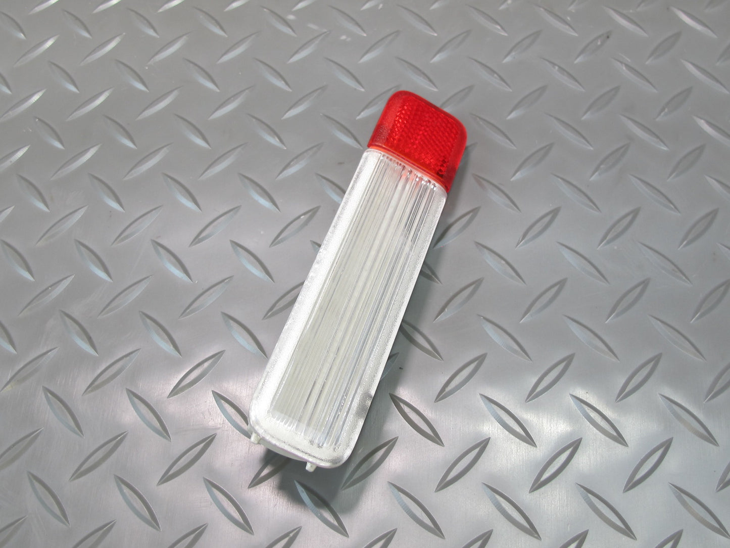 2008-2009 Hummer H2 Rear Right Door Courtesy Interior Light Lamp