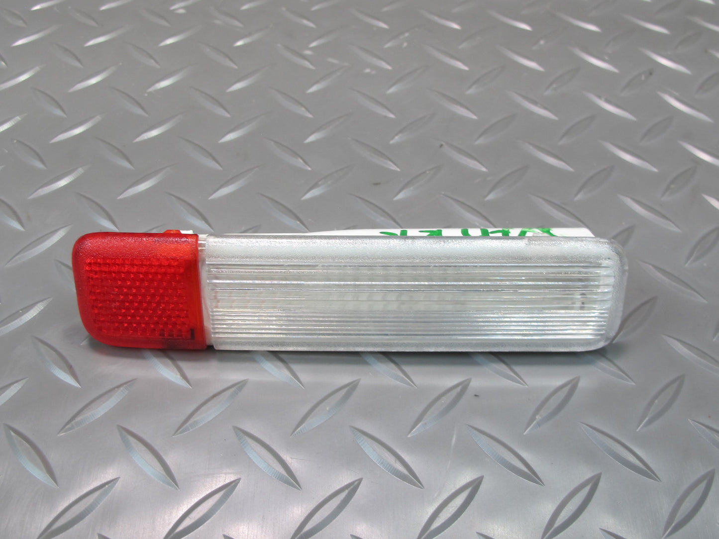 2008-2009 Hummer H2 Rear Right Door Courtesy Interior Light Lamp