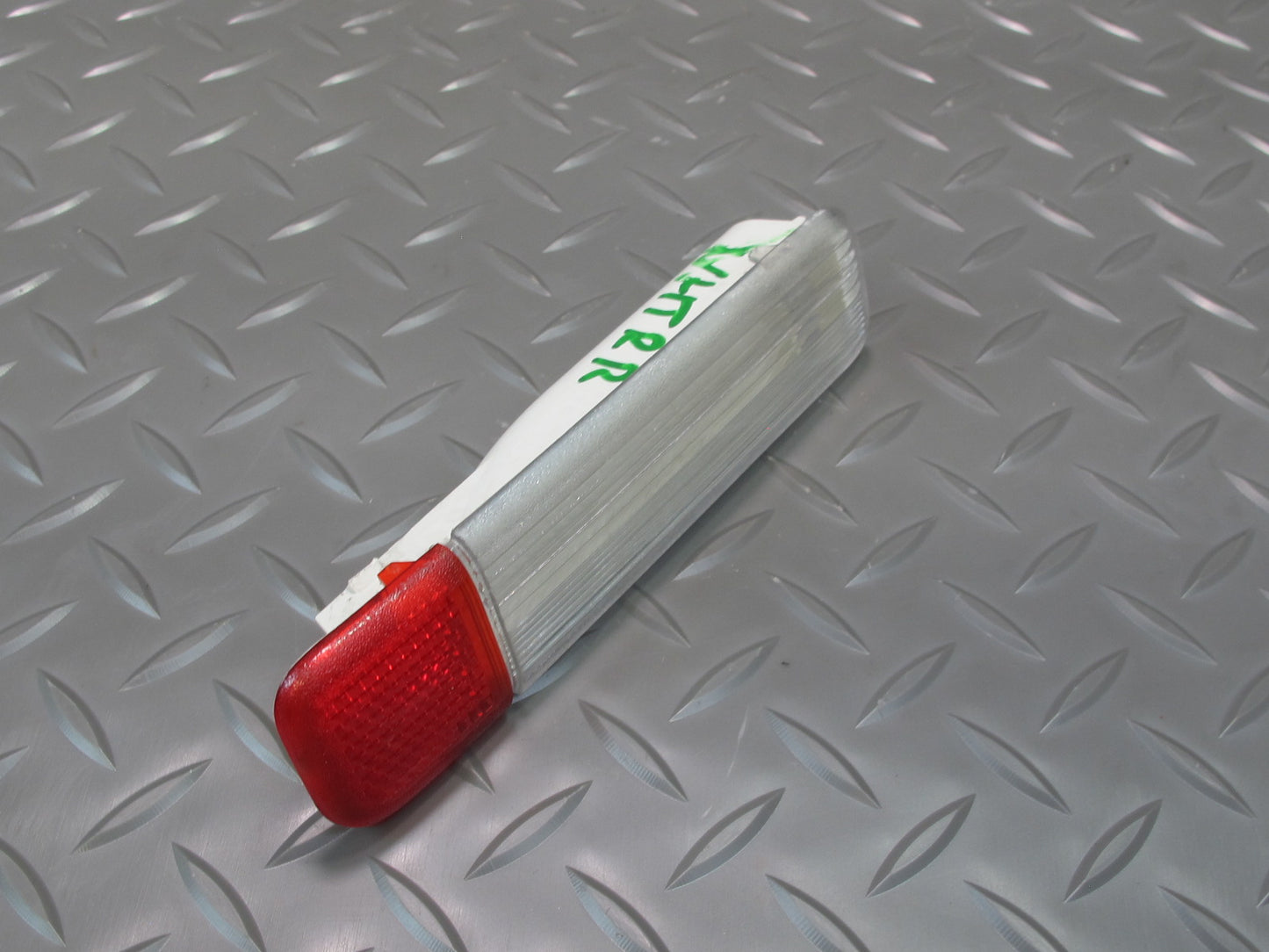 2008-2009 Hummer H2 Rear Right Door Courtesy Interior Light Lamp