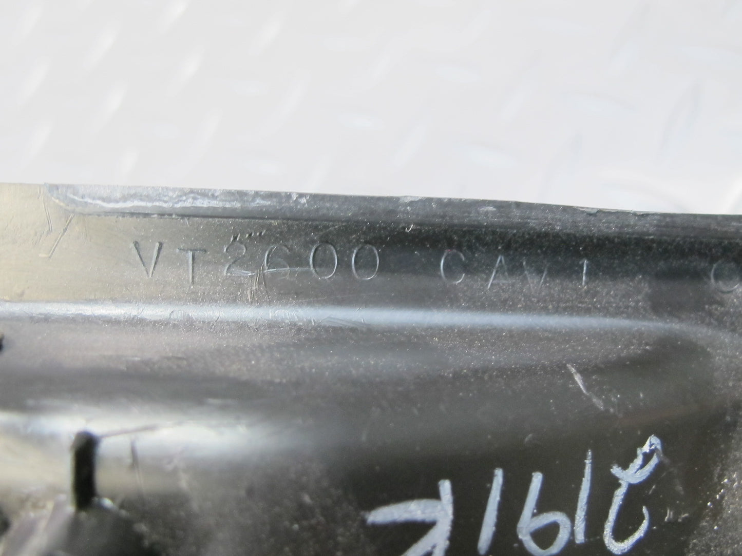 2008-2009 Hummer H2 Rear Liftgate Tailgate Strap Grab Handle