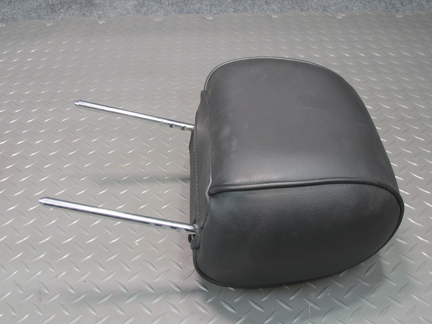 2008-2009 Hummer H2 Front Left & Right Seat Leather Headrest Set of 2 Black