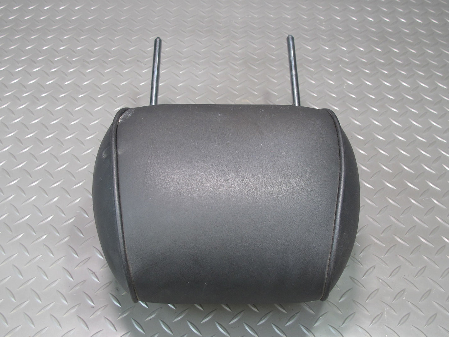 2008-2009 Hummer H2 Front Left & Right Seat Leather Headrest Set of 2 Black