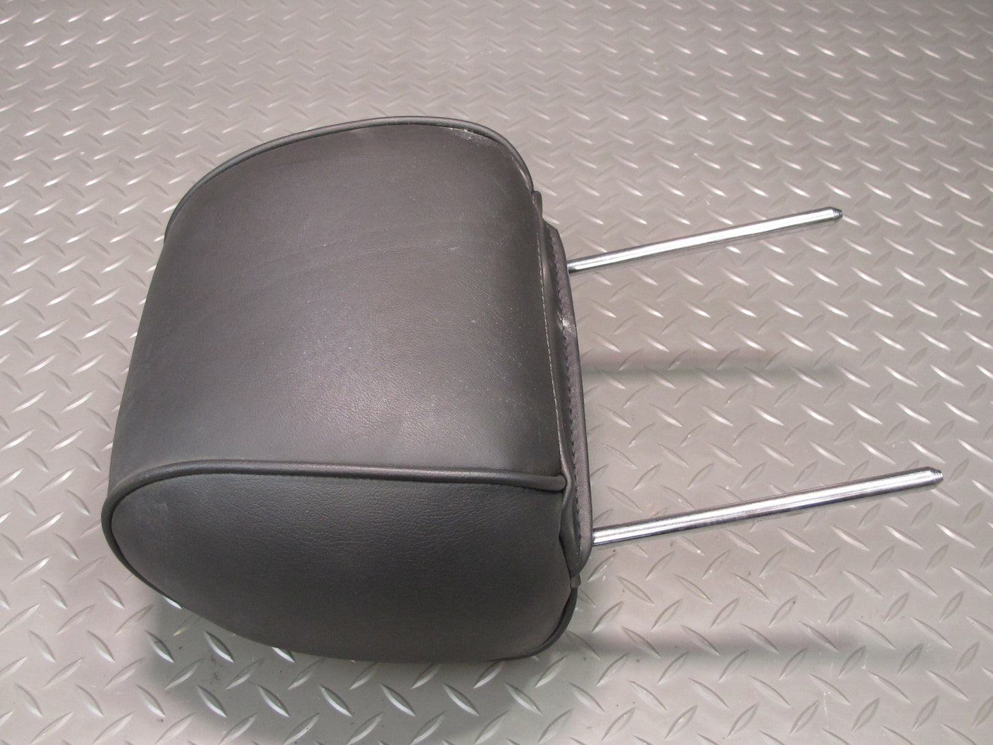 2008-2009 Hummer H2 Front Left & Right Seat Leather Headrest Set of 2 Black