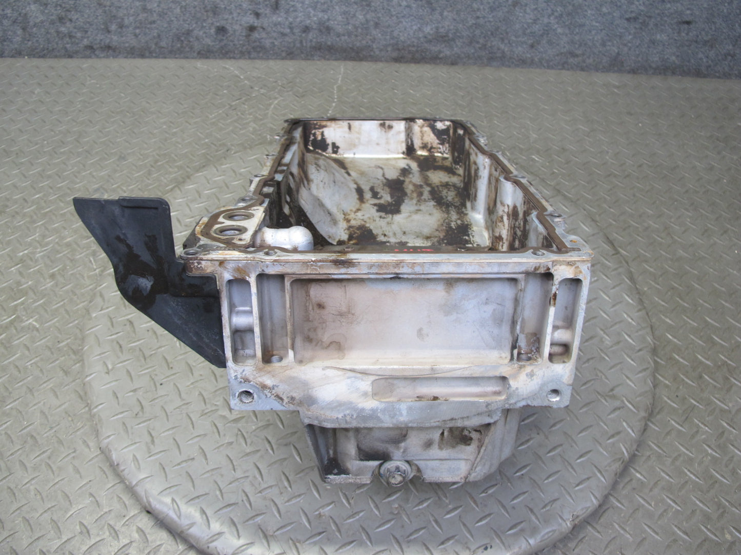 2003-2007 Hummer H2 6.0L Engine Motor Lower Oil Pan 12577396