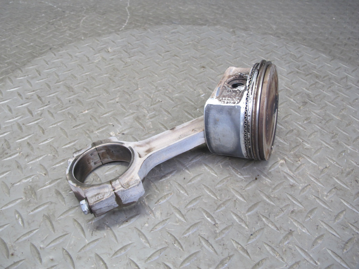 2003-2007 Hummer H2 6.0L LQ4 V8 Engine Piston Connecting Rod Set of 8