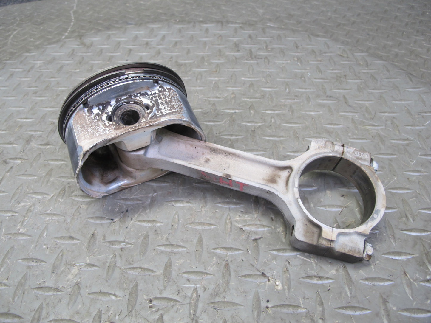 2003-2007 Hummer H2 6.0L LQ4 V8 Engine Piston Connecting Rod Set of 8