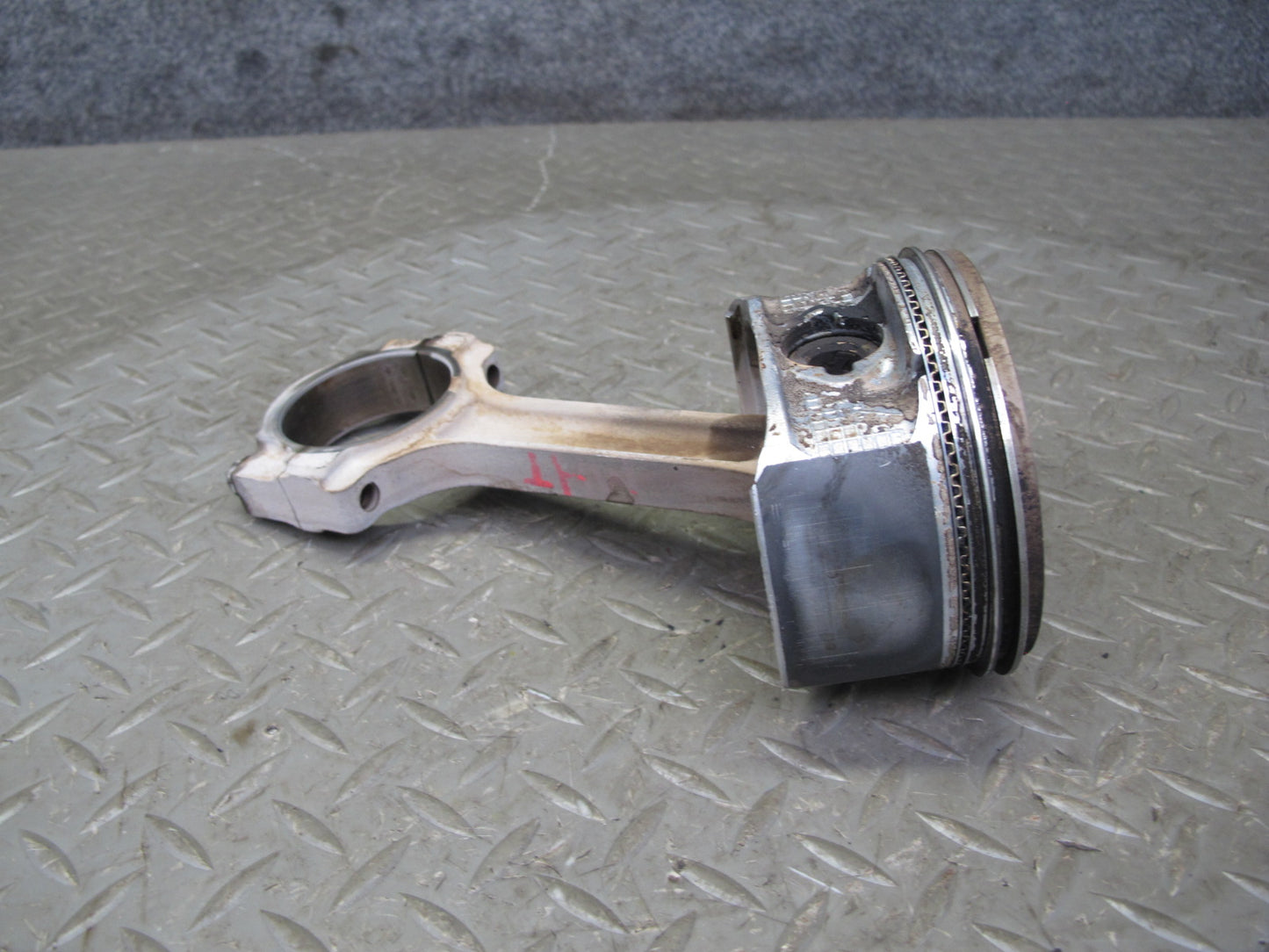 2003-2007 Hummer H2 6.0L LQ4 V8 Engine Piston Connecting Rod Set of 8