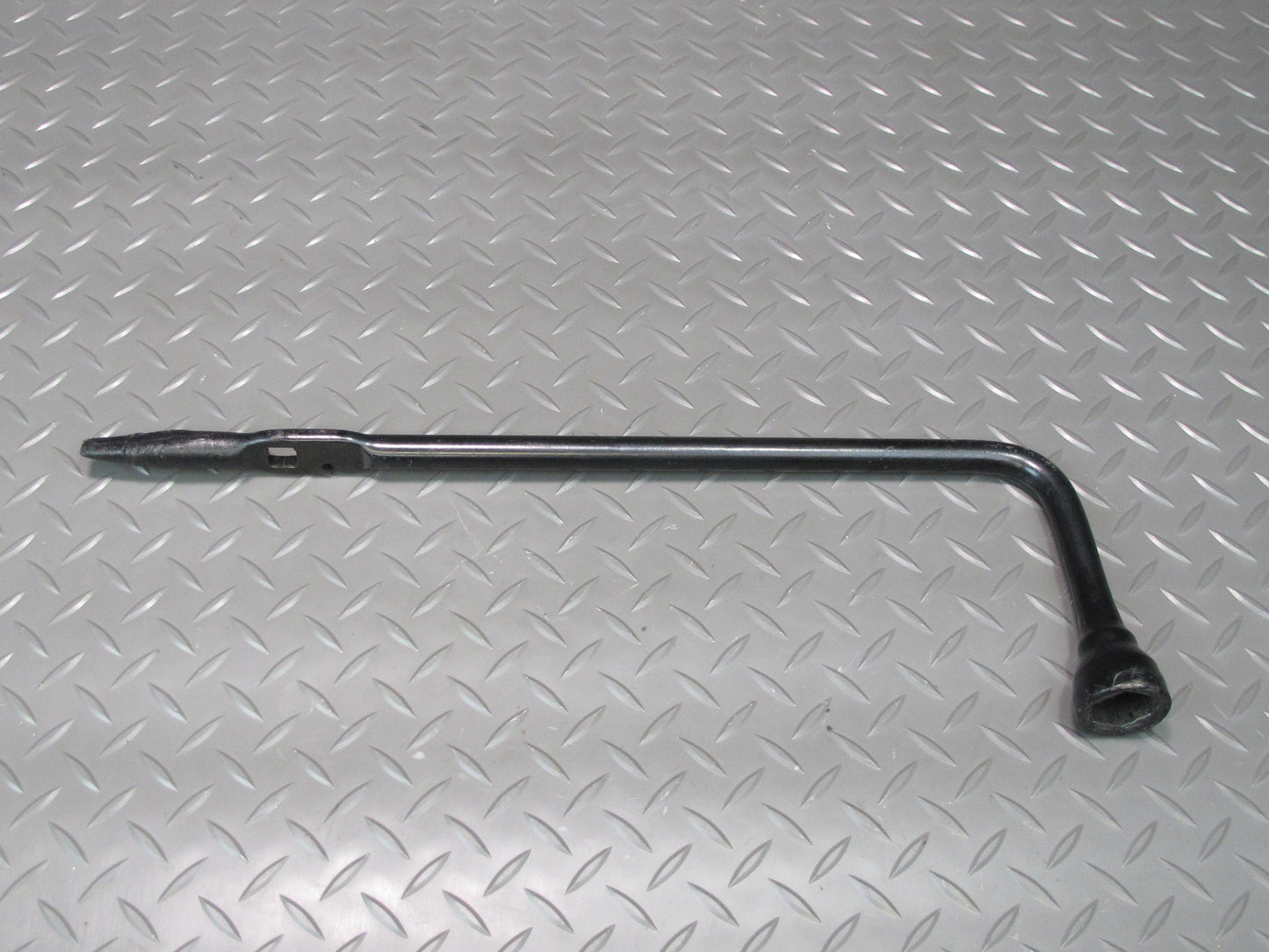 2008-2009 Hummer H2 Emergency Spare Tire Tool KIT Set w Case