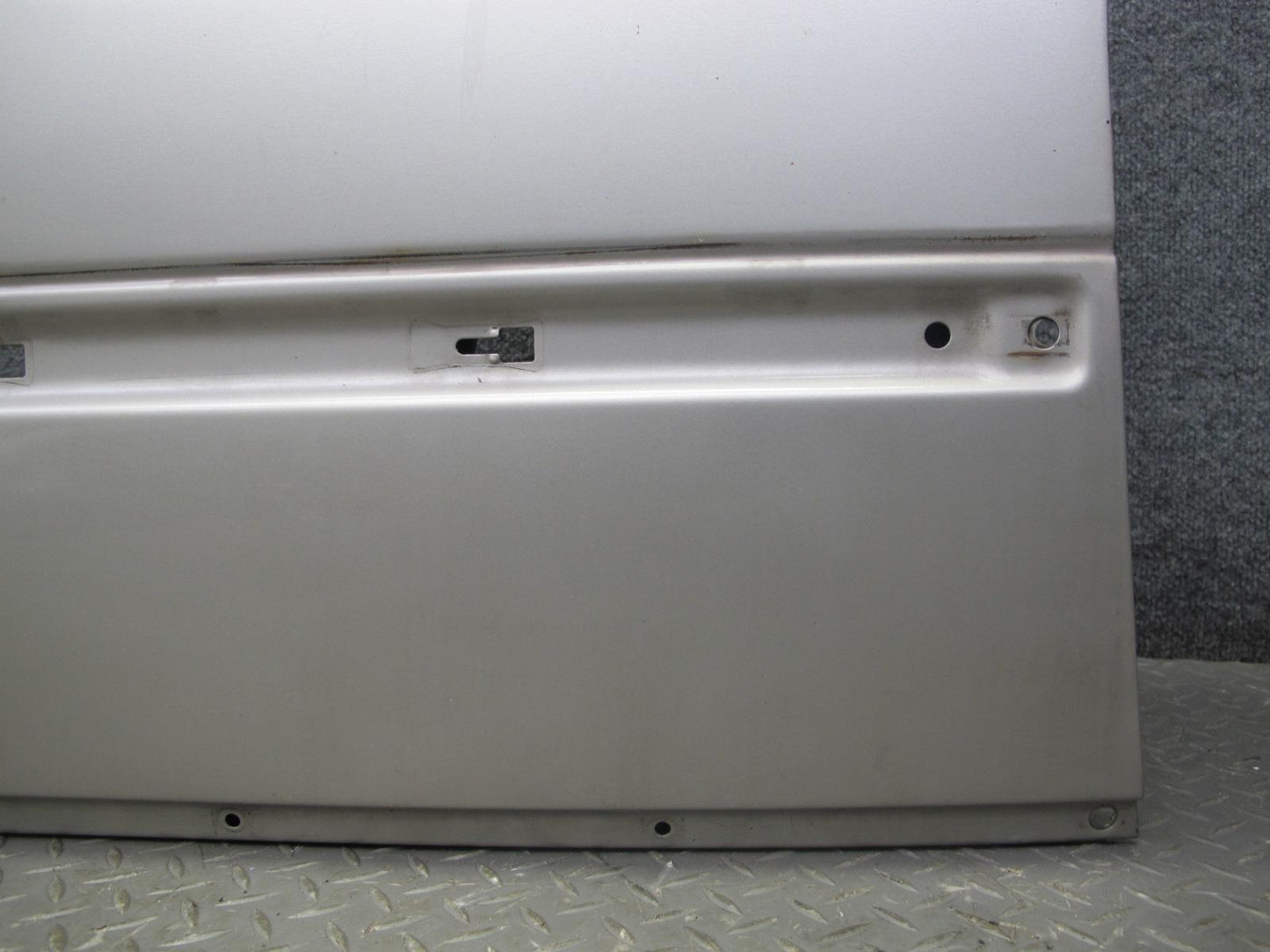 90-95 Mercedes W124 300D Sedan Front Left Driver Door Shell Panel Silver OEM