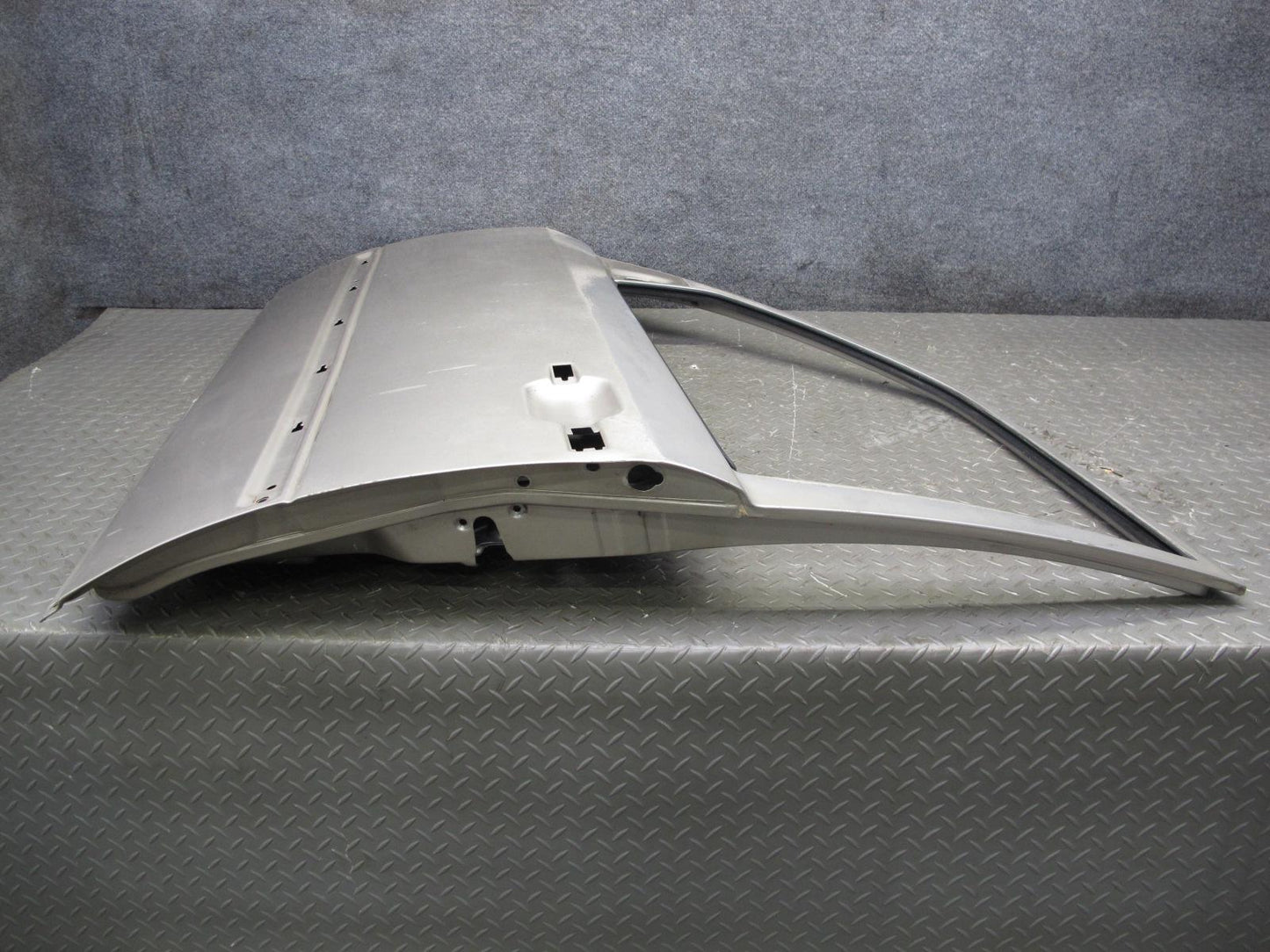 90-95 Mercedes W124 300D Sedan Front Left Driver Door Shell Panel Silver OEM