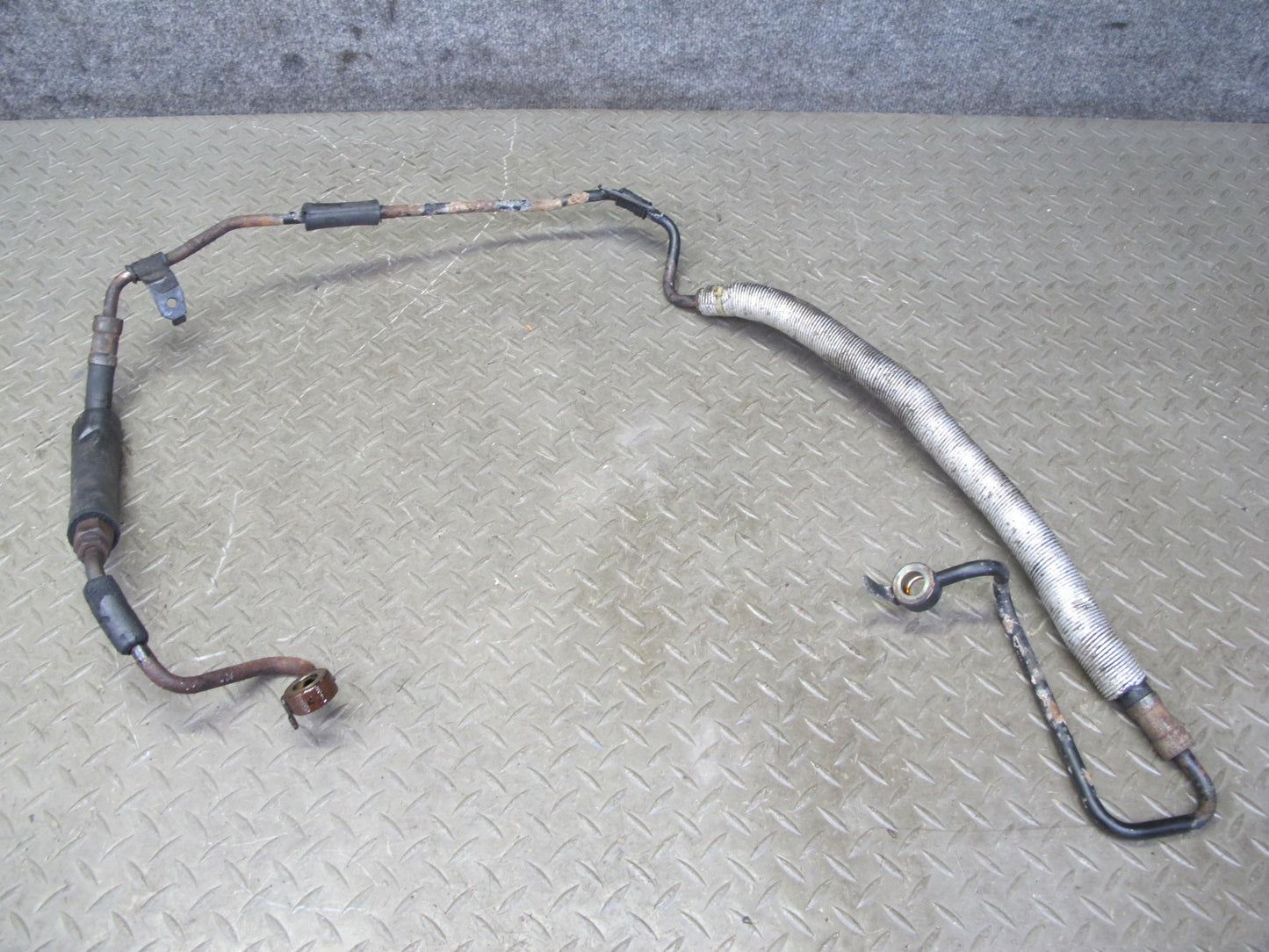 98-00 Lexus UCF20L LS400 Set of 2 Power Steering Hose Pipe Line OEM