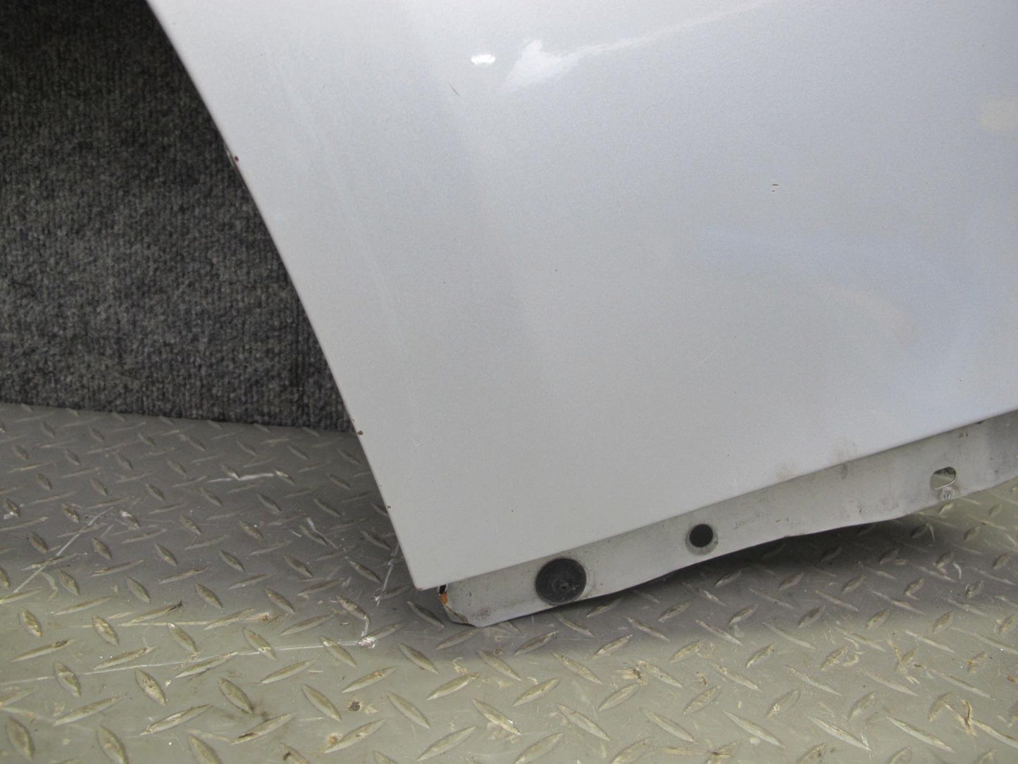 09-20 Nissan Z34 370Z Front Left Fender Shell Panel Cover Silver OEM