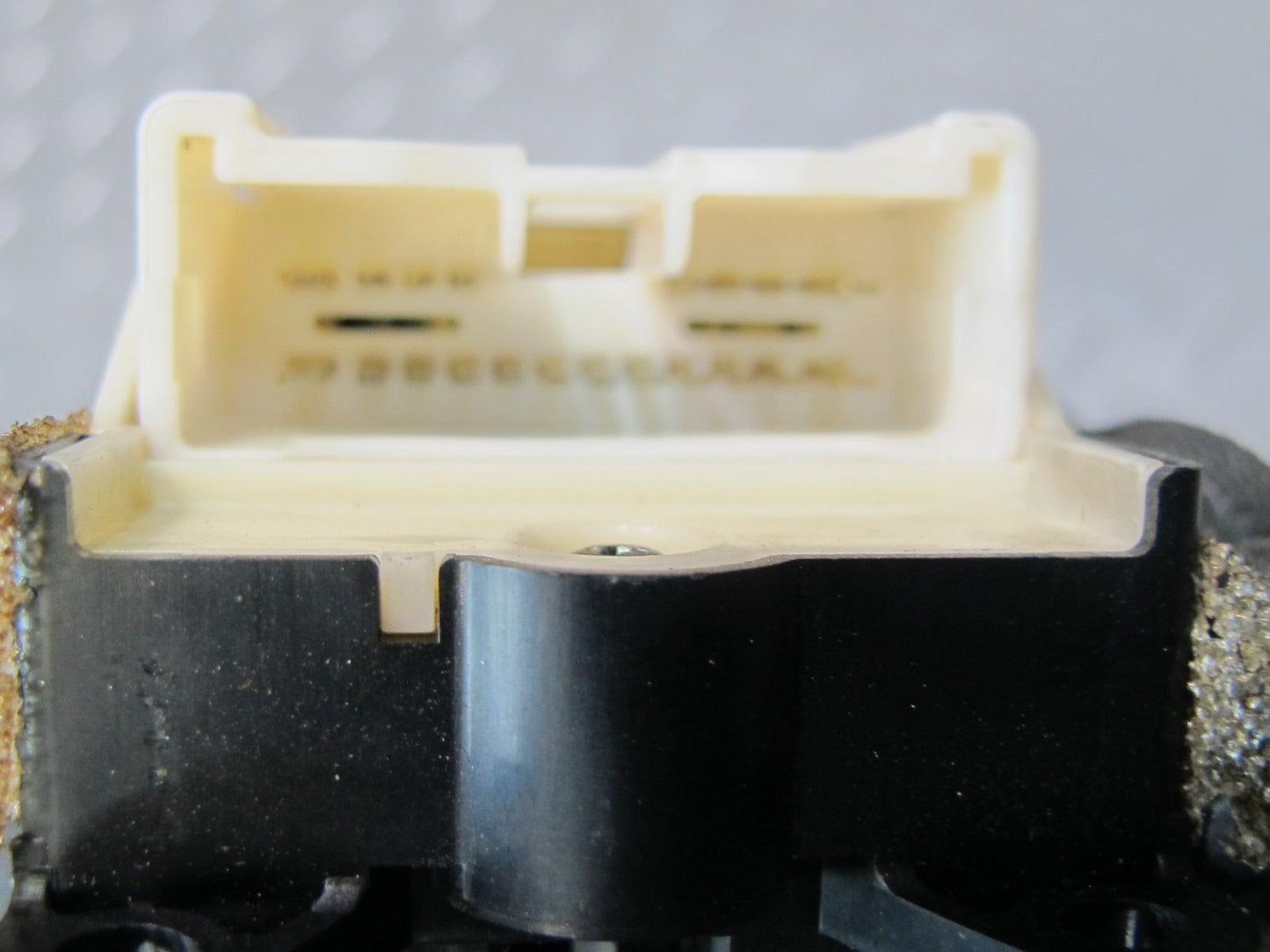 96-98 Toyota MARK2 JZX100 RHD Front Right Master Power Window Switch OEM