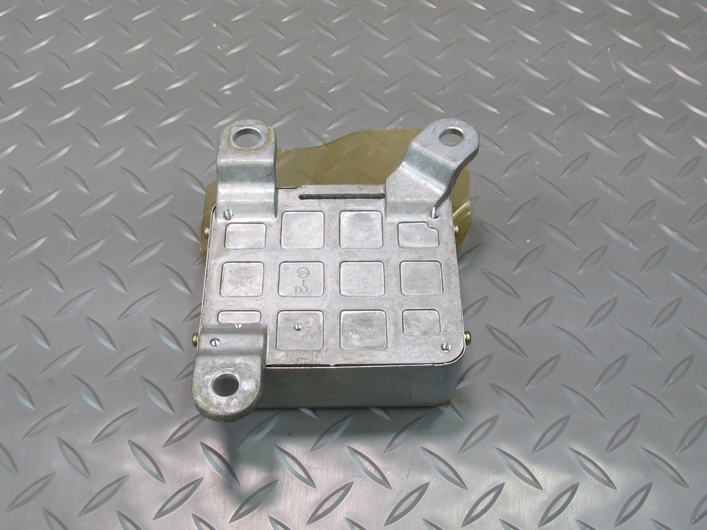 96-98 TOYOTA CHASER MARK 2 JZX100 SRS AIRBAG CONTROL MODULE UNIT 89170-22010 OEM