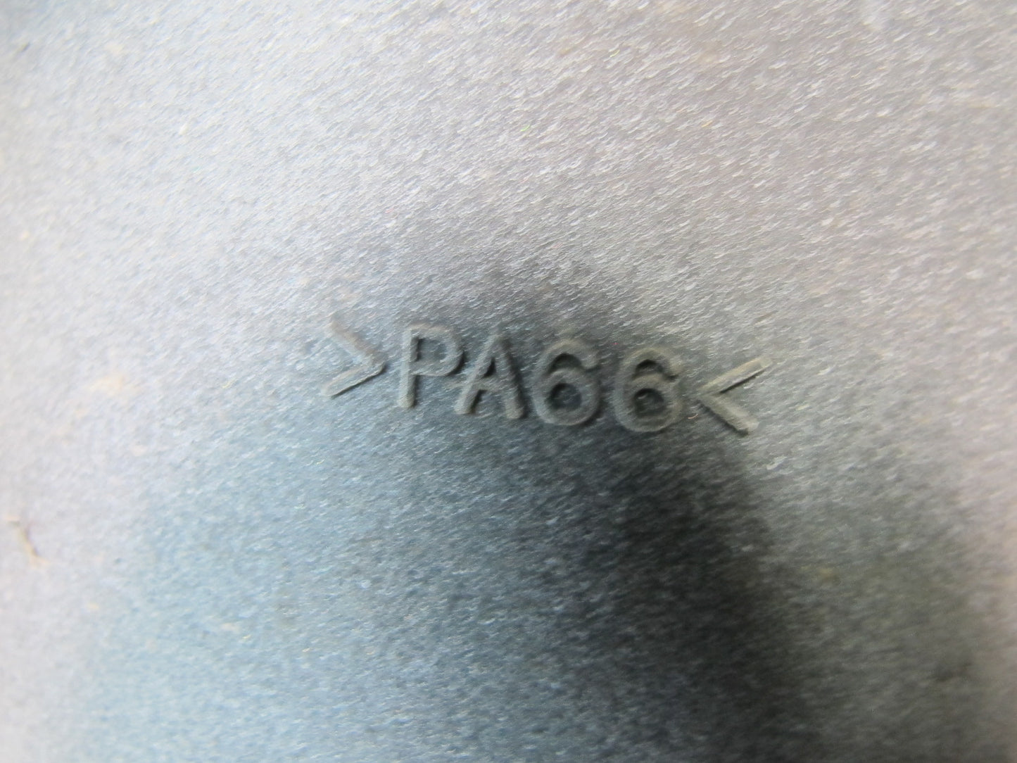 96-98 Toyota MARK2 JZX100 1JZGE Fuel Evap Vapor Charcoal Canister OEM