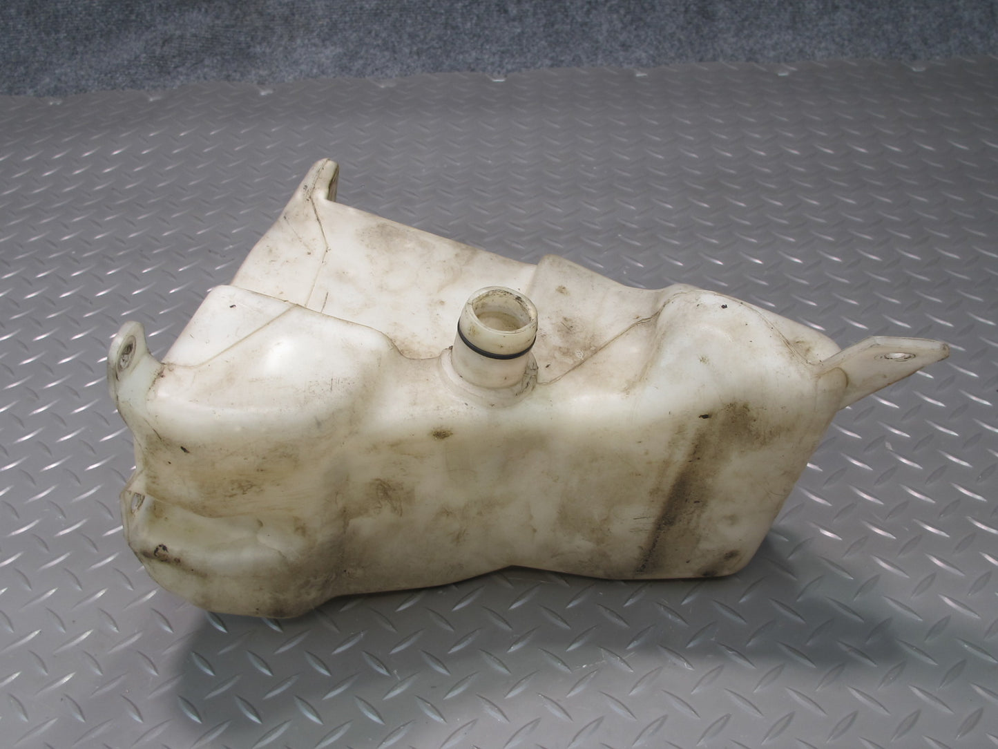 93-94 Nissan Z32 300ZX Convertible Windshield Washer Fluid Reservoir w Pump OEM