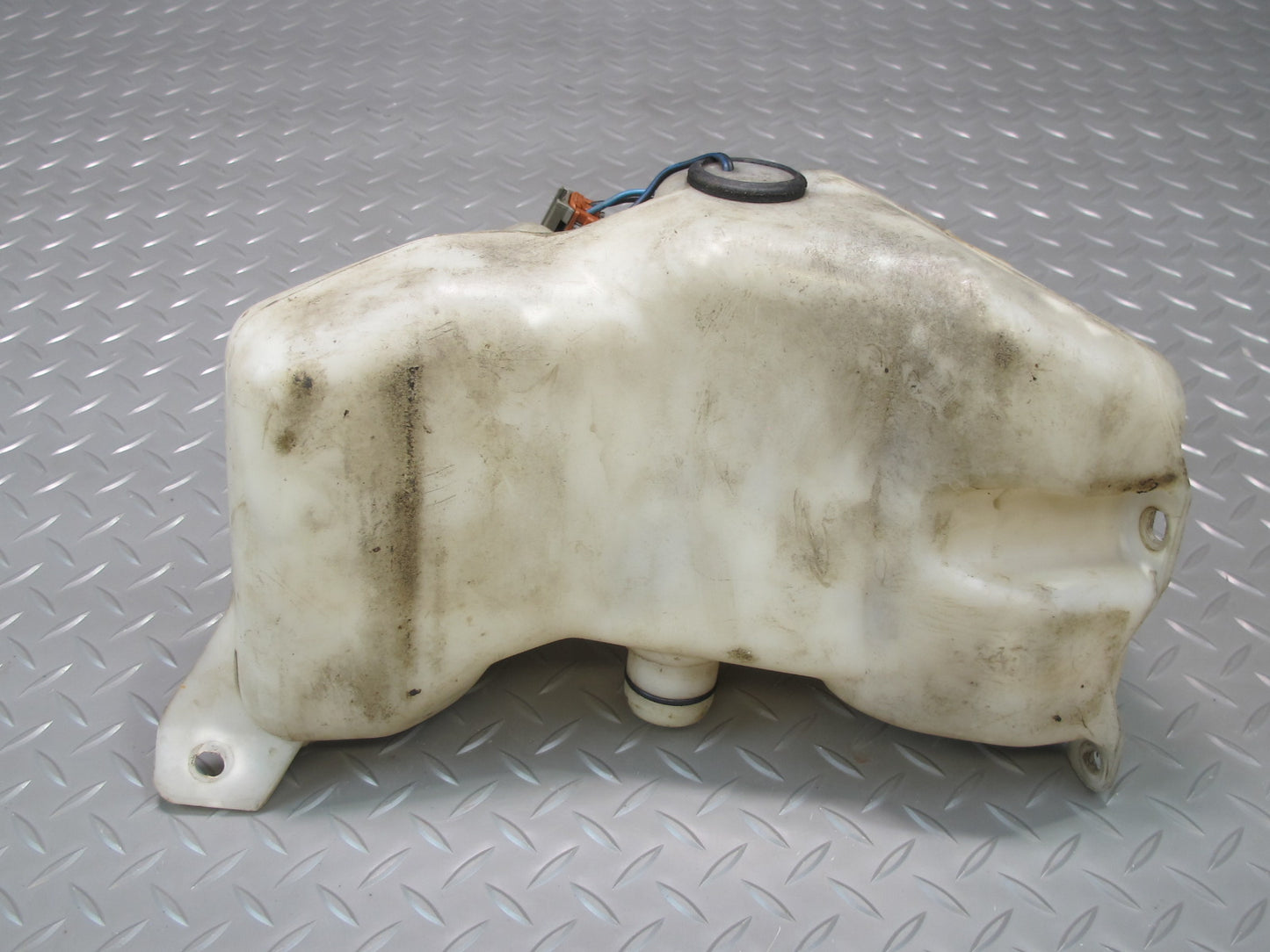 93-94 Nissan Z32 300ZX Convertible Windshield Washer Fluid Reservoir w Pump OEM