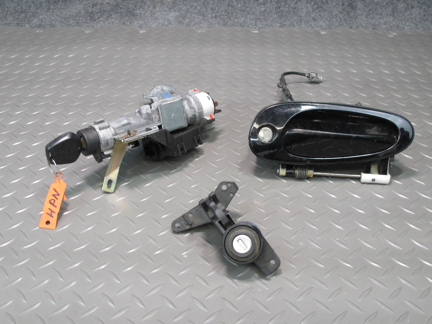 2002-2005 Porsche 911 996 Door Handle Anti Theft Ignition Arm Rest Lock KEY Set