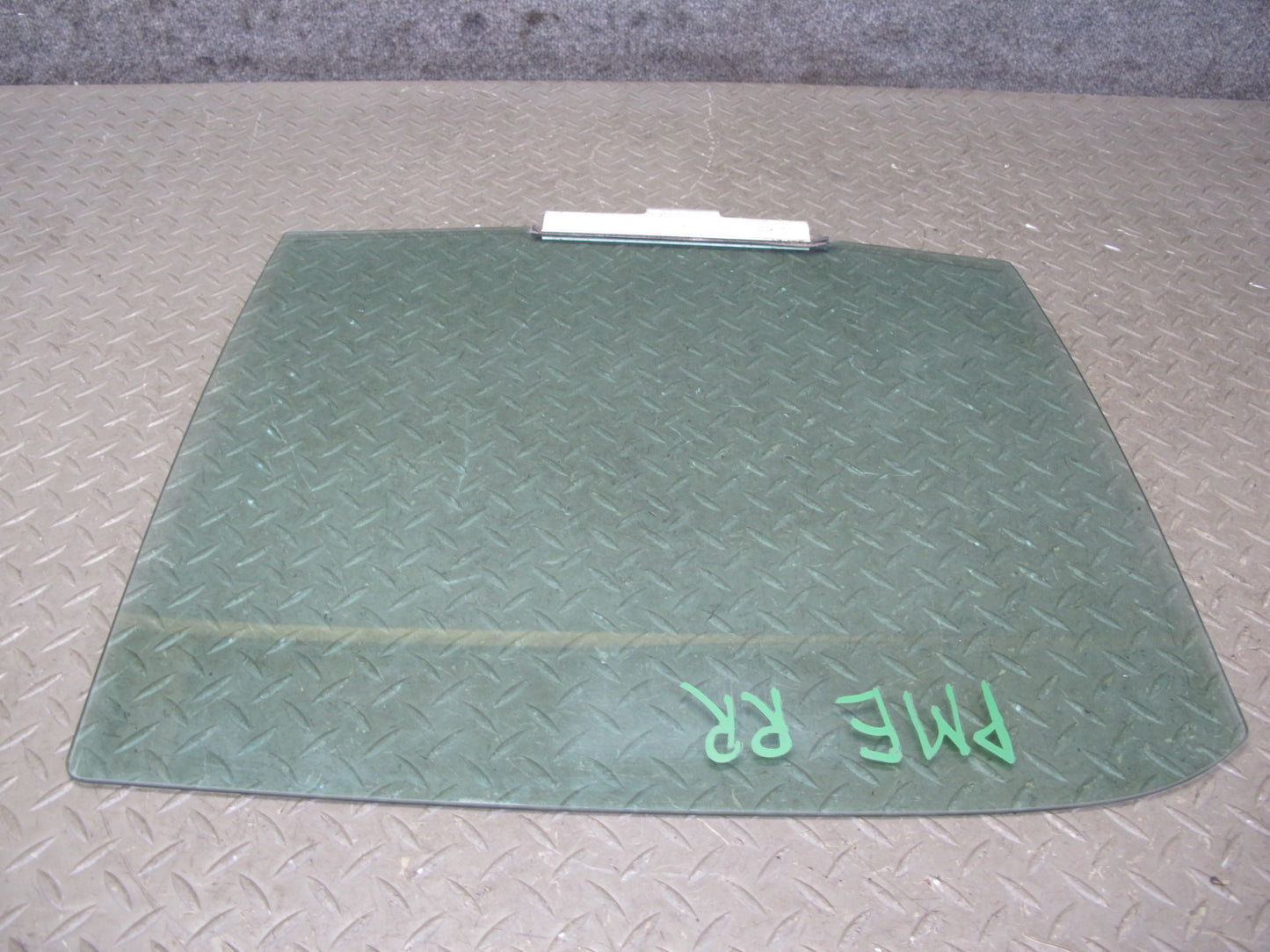 93-95 Mercedes W124 300D Sedan Rear Right Door Glass Window OEM