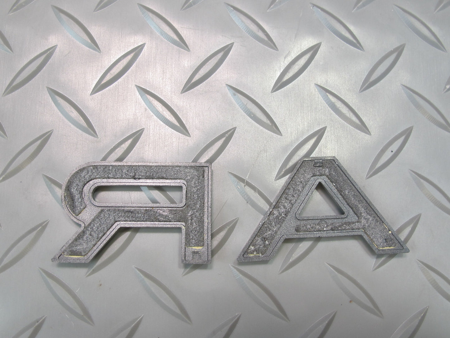 2012-2019 Range Rover Evoque L538 Rear Emblem Logo Badge Letter Symbol Set