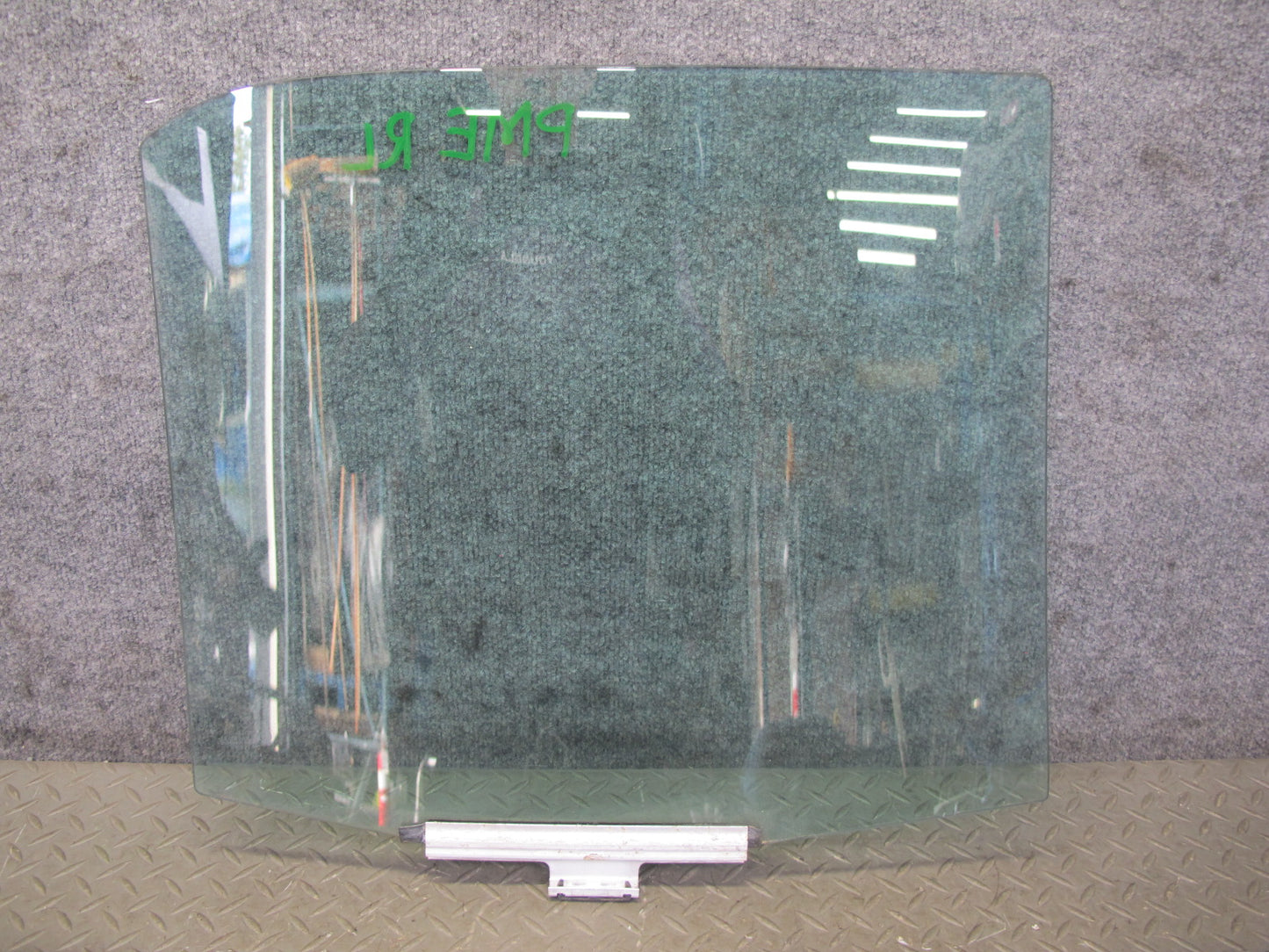 93-95 Mercedes W124 300D Sedan Rear Left Door Glass Window OEM